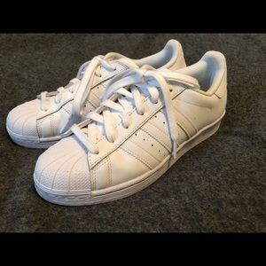 Adidas Superstar W’s 8, all white